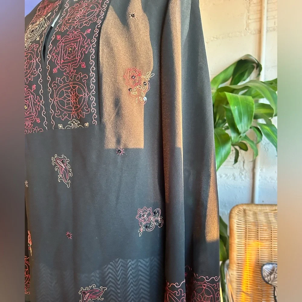 Studio One boho top - Picture 7 of 8